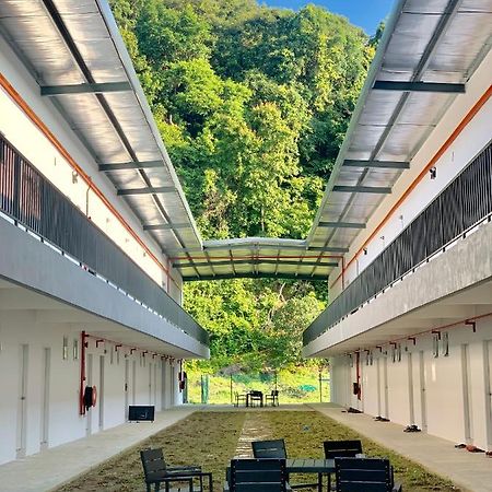 The Sassy House Hostel Pantai Cenang  Exterior foto